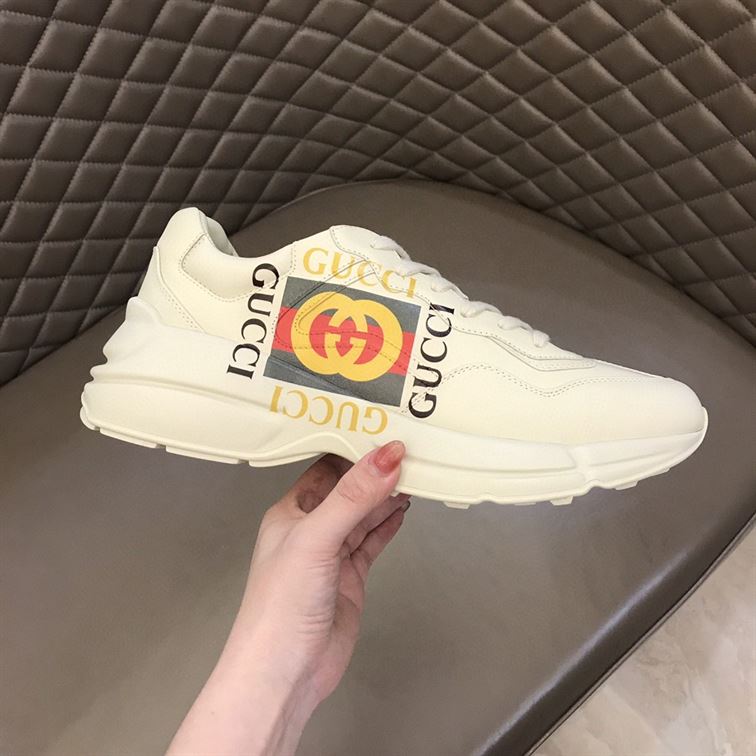 Gvc*1 RHYTON LOGO PRINT LOW TOP LEATHER TRAINERS   GCC009