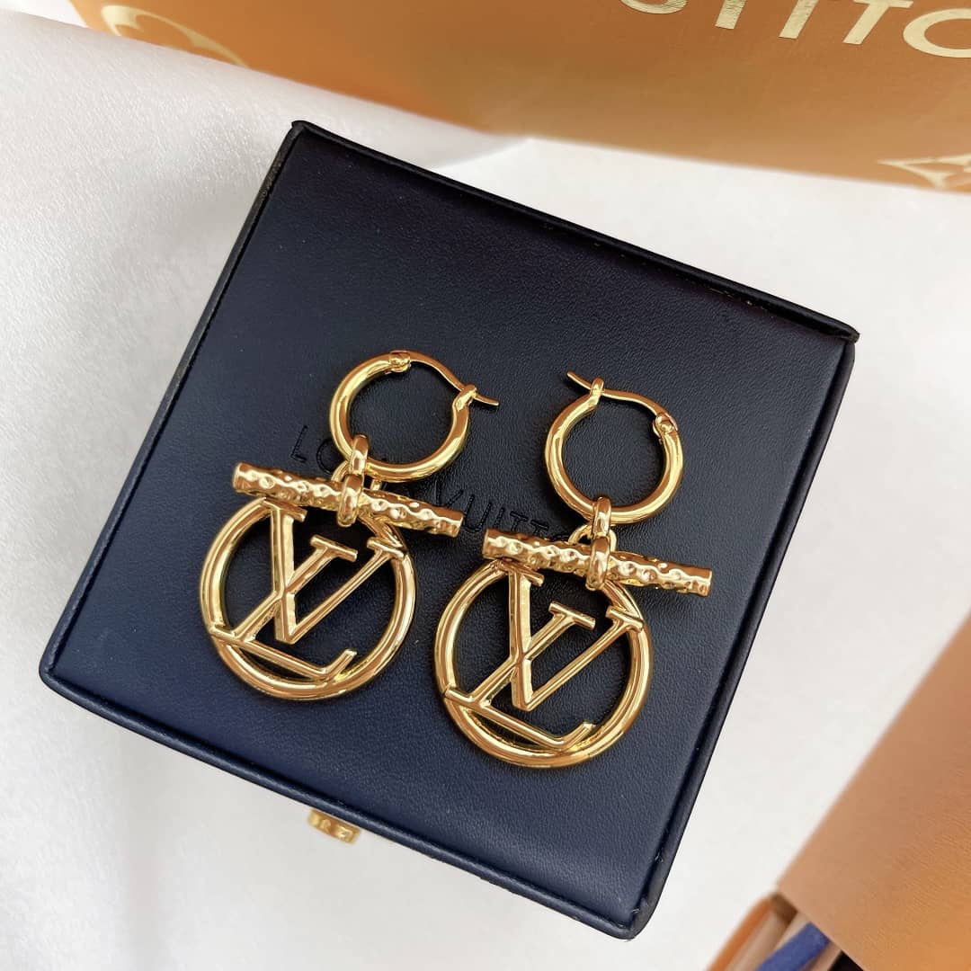 7 Star L0vis Vvtt0n Earring