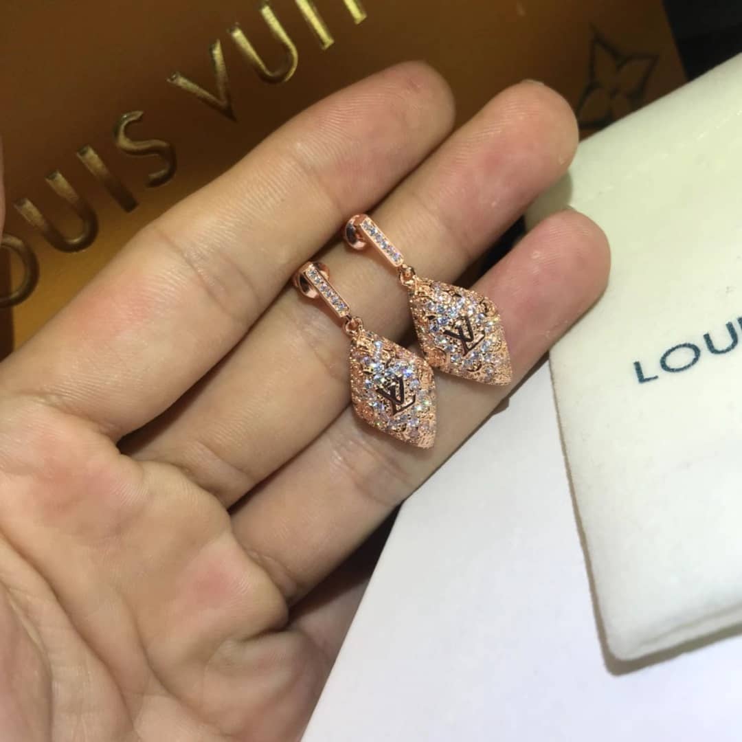 Designer L0vis Vvtt0n Classic Earring