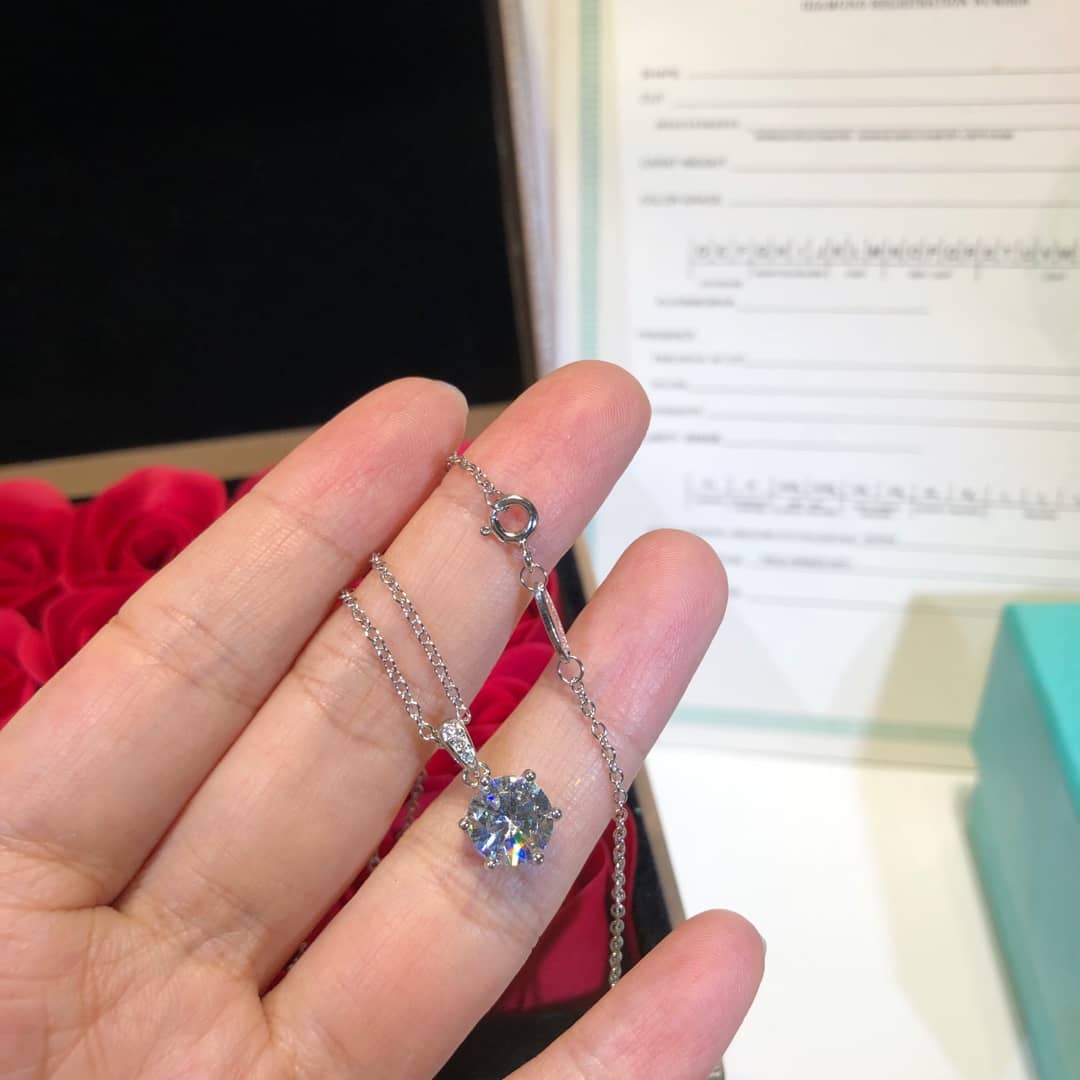 T*f*ny Necklace First Copy
