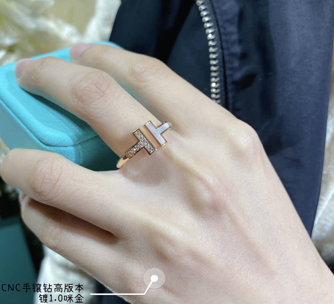 T*f*ny Ring First Copy