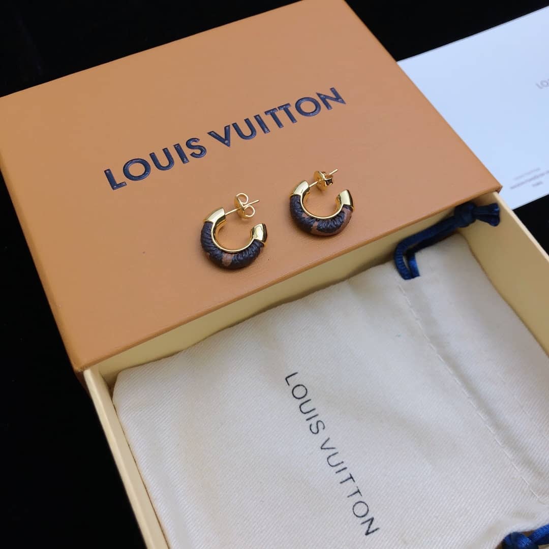 L0vis Vvtt0n Earring For Sale