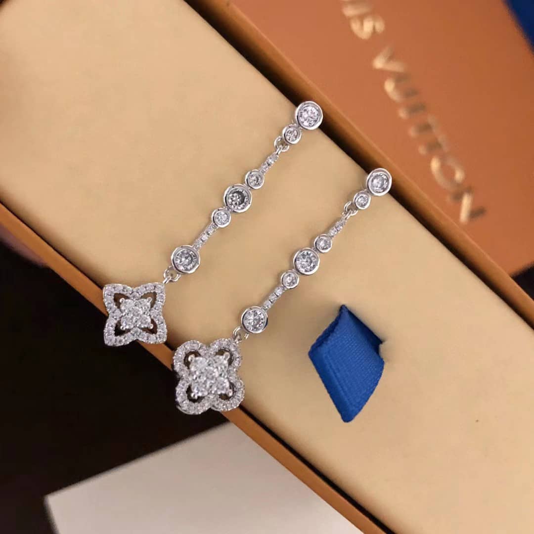 Top Quality L0vis Vvtt0n Earring