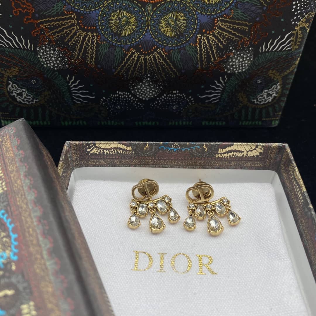7 Star Chr1st1an D10r Earring