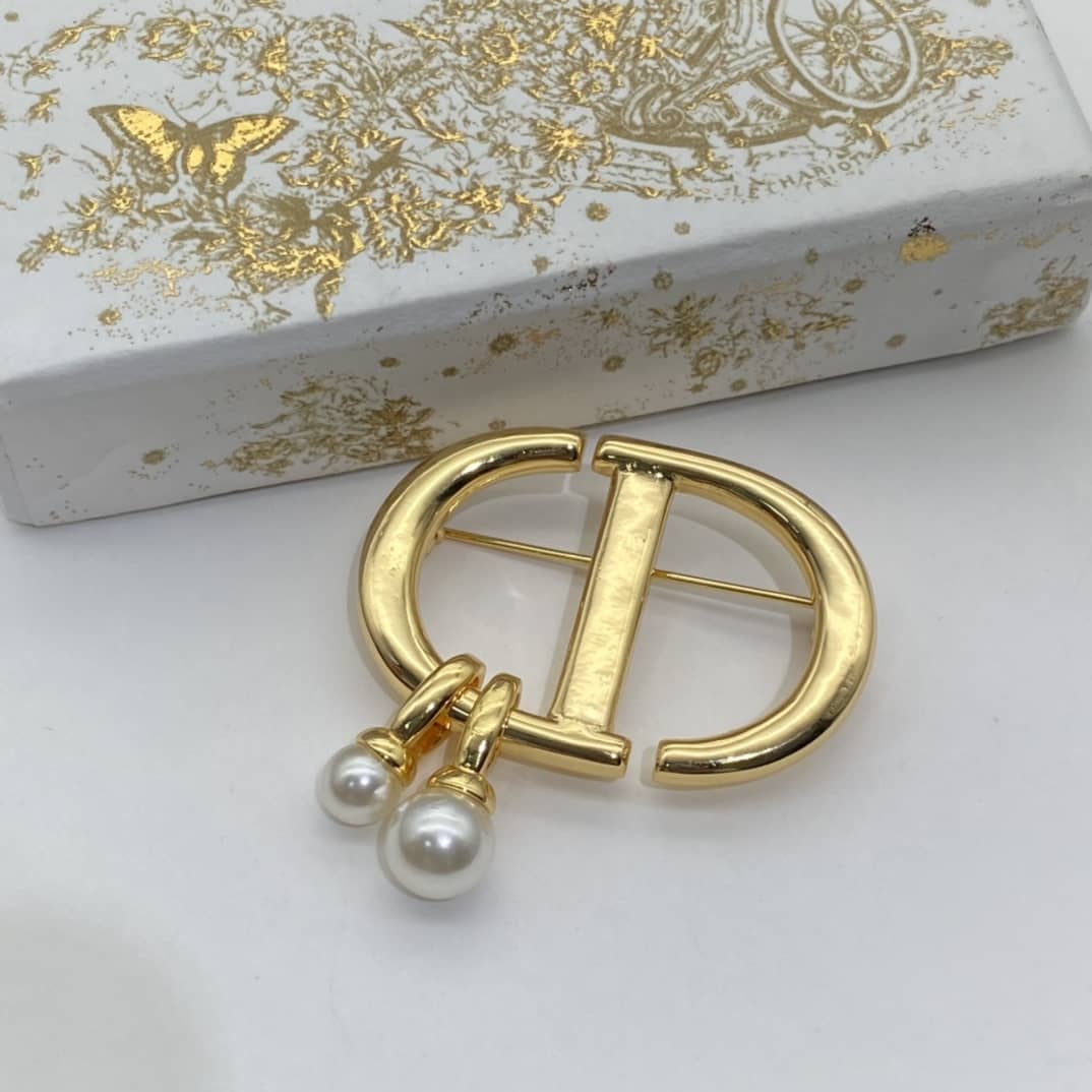 Replica Chr1st1an D10r Brooch
