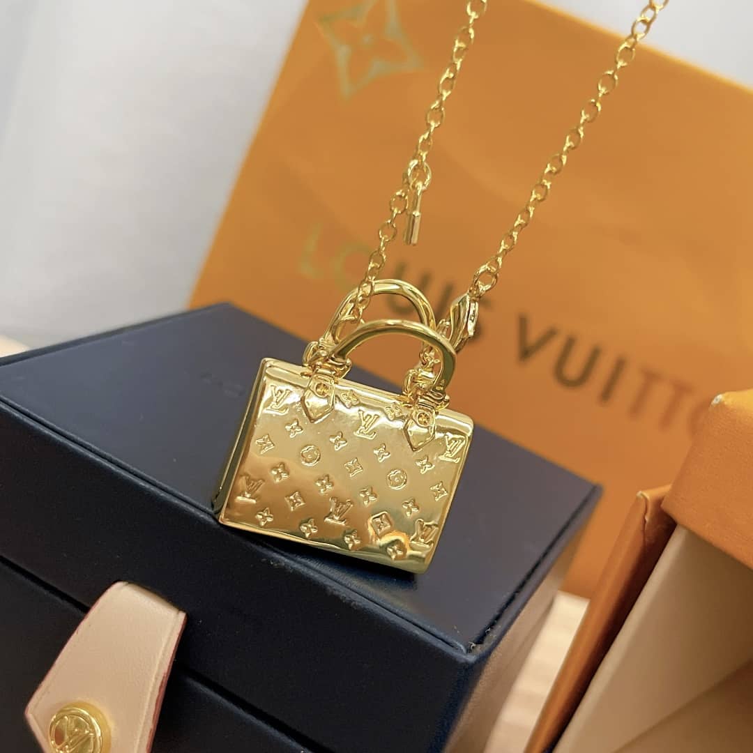Top Quality L0vis Vvtt0n Necklace