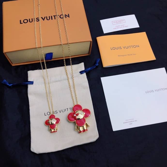 Wholesale L0vis Vvtt0n AAA+ Necklace