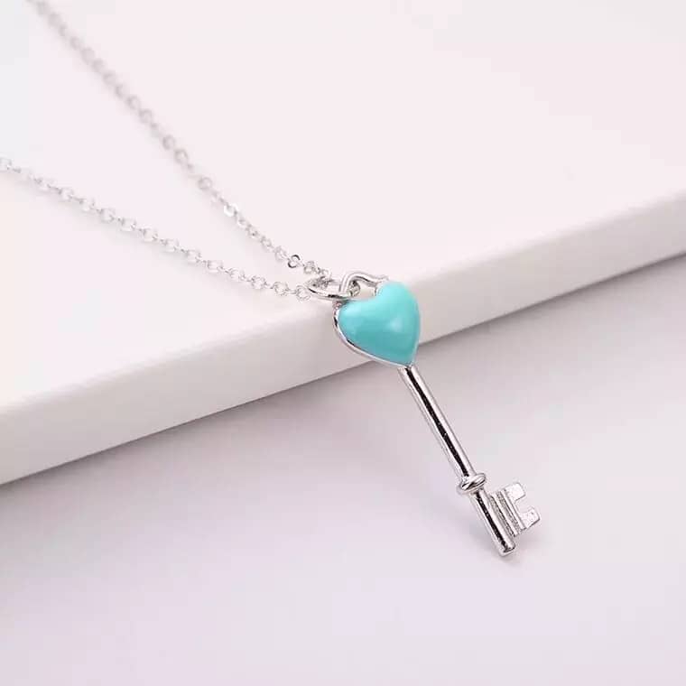 T*f*ny Necklace First Copy