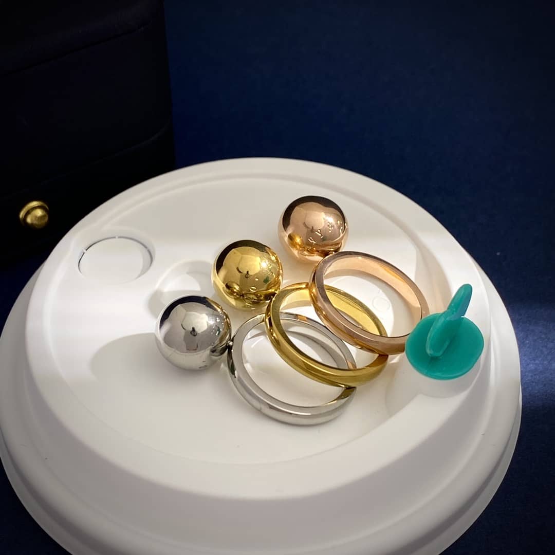7 Star T*f*ny Ring