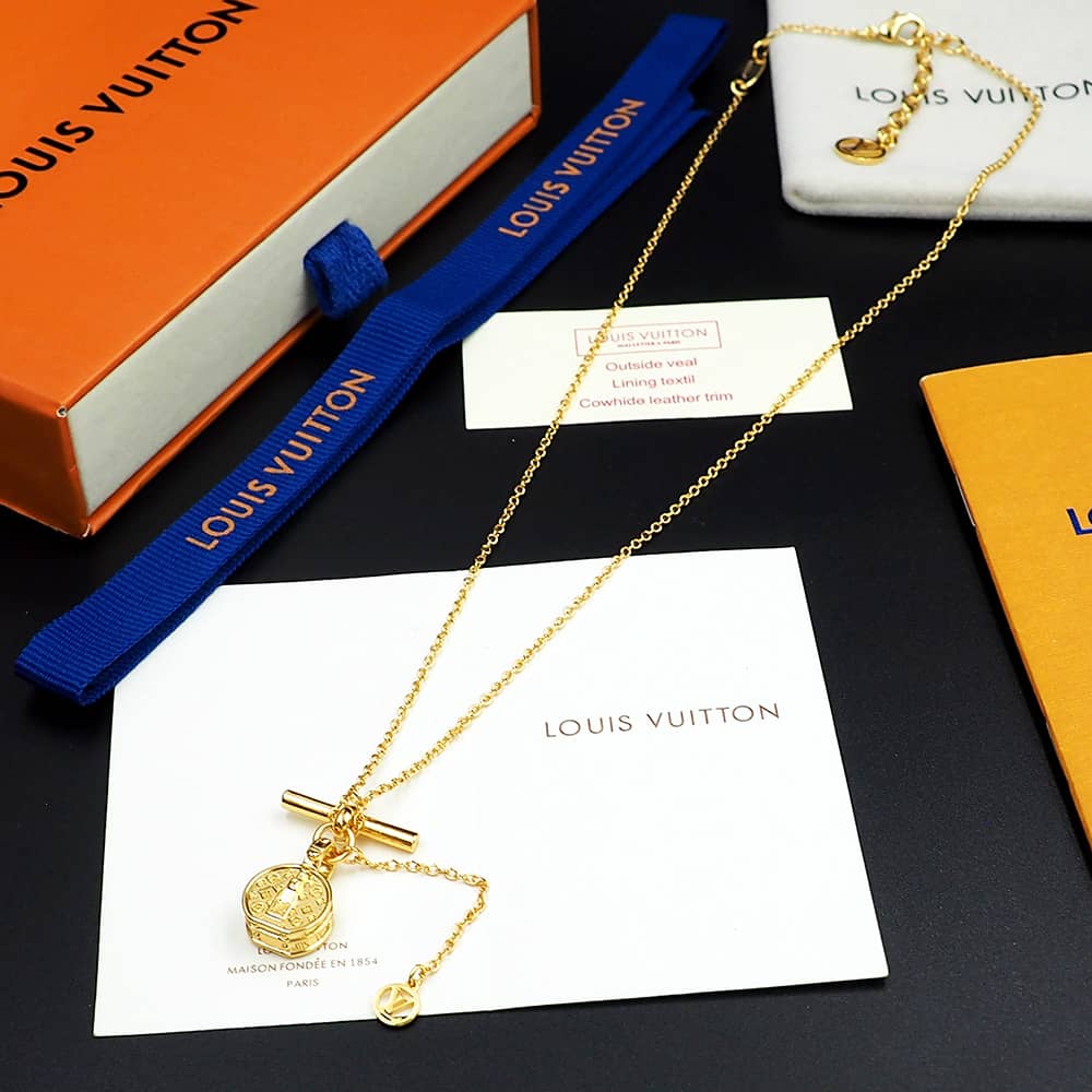 Cheap L0vis Vvtt0n Necklace