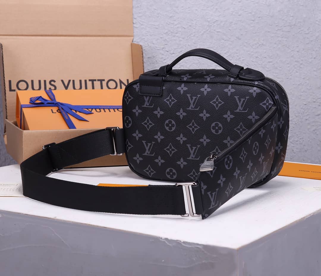LV Bum Bag Dupe Monogram Eclipse  Waist Pouch hip body M42906