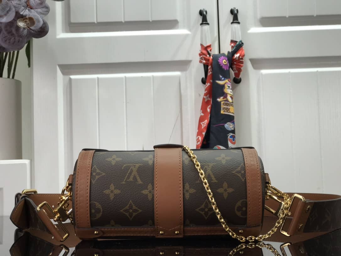 L0vis Vvtt0n Papillon Trunk Monogram Chain Replica Crossbody Bag M57836
