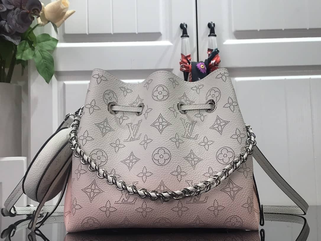 L0vis Vvtt0n Bella Mahina Magnolia Leather Replica Bag White Pink M57068