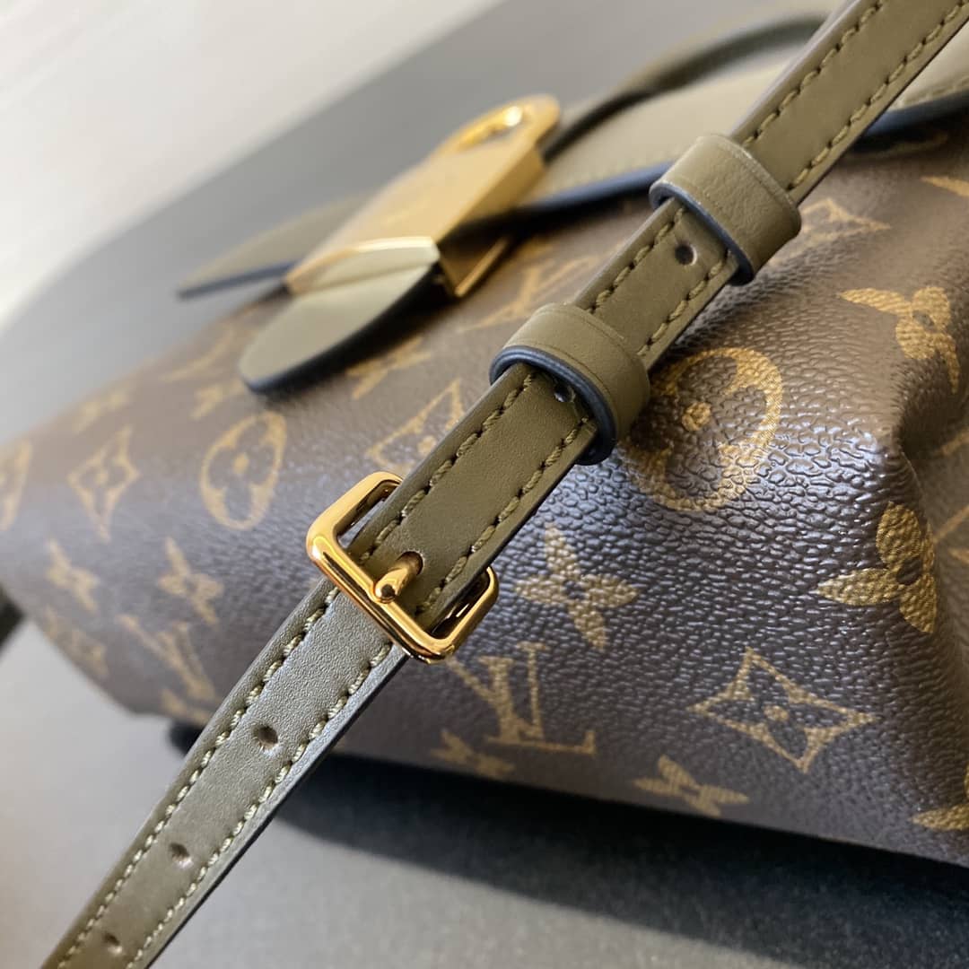 L0vis Vvtt0n Monogram Canvas Locky BB Bag Replica Green M44321
