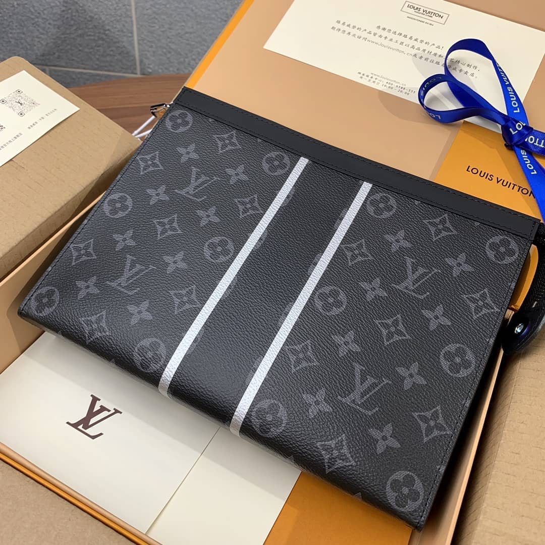 L0vis Vvtt0n Pochette Voyage Bag M64440 Replica