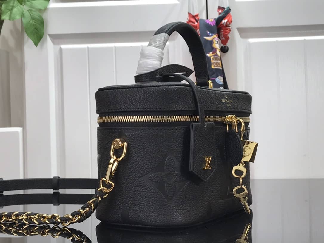 L0vis Vvtt0n Replica Bags PM Monogram Empreinte Leather Crossbody Bag Replica M45598