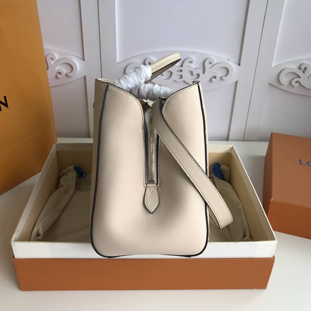 L0vis Vvtt0n Monogram Montaigne MM Shoulder Bag Replica White M41048