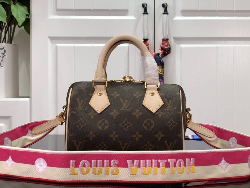 L0vis Vvtt0n Monogram Canvas Speedy 20 Red M45957 Replica Crossbody Bag