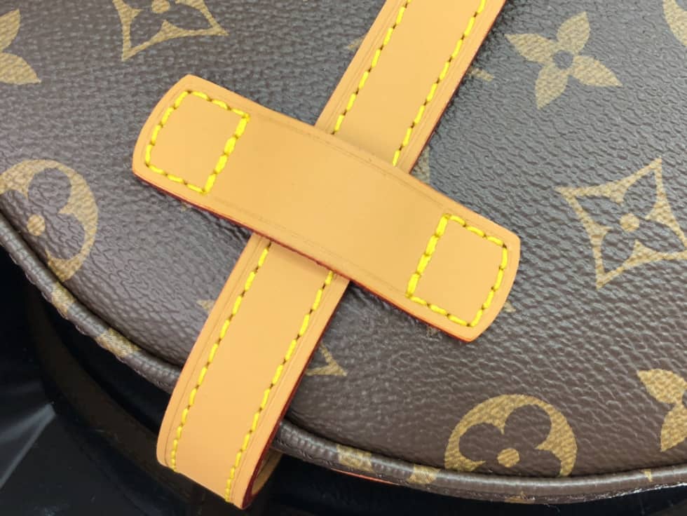 L0vis Vvtt0n Monogram Chantilly MM M51233 Replica Crossbody Bag