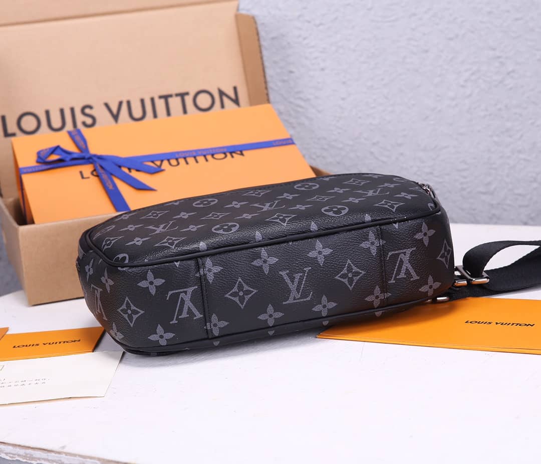 LV Bum Bag Dupe Monogram Eclipse  Waist Pouch hip body M42906