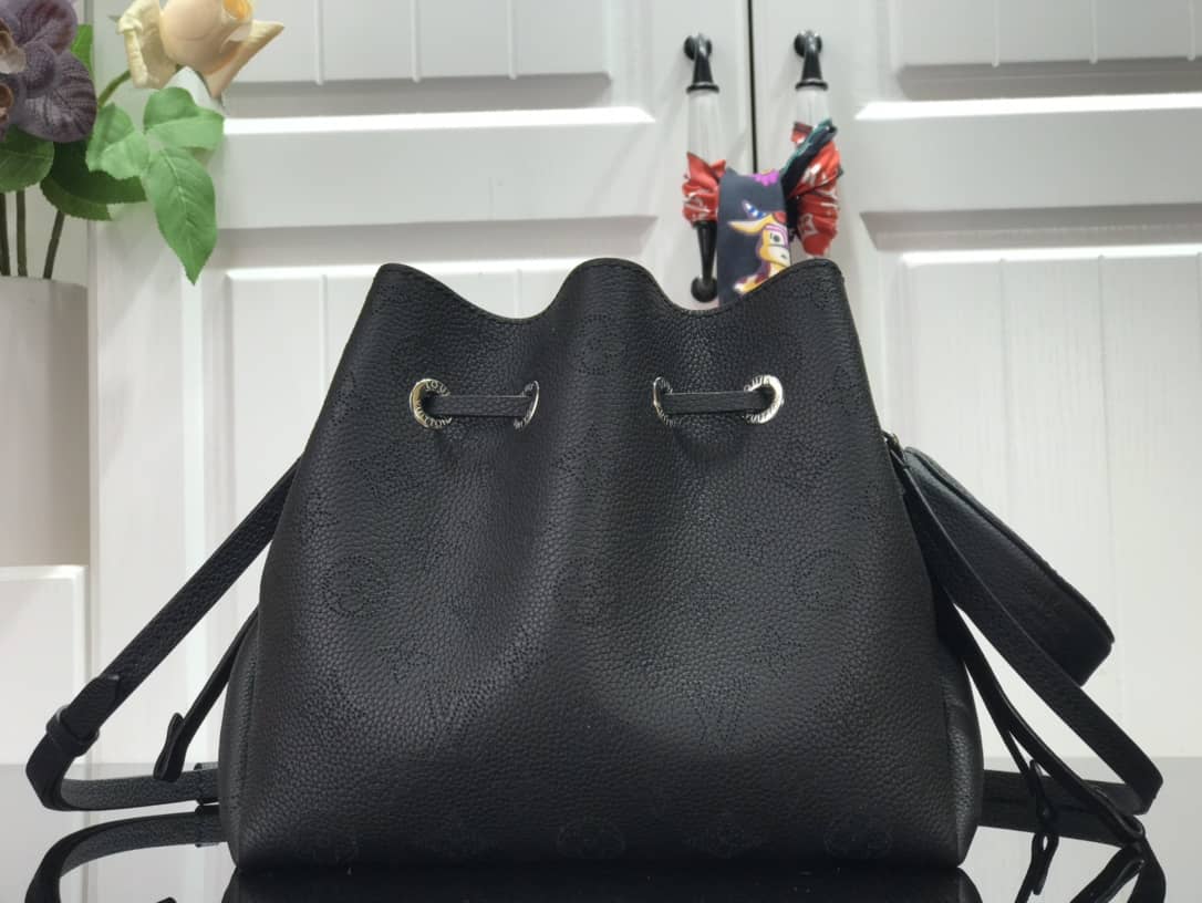 L0vis Vvtt0n Bella Mahina Magnolia Leather Replica Bag M57068 Black