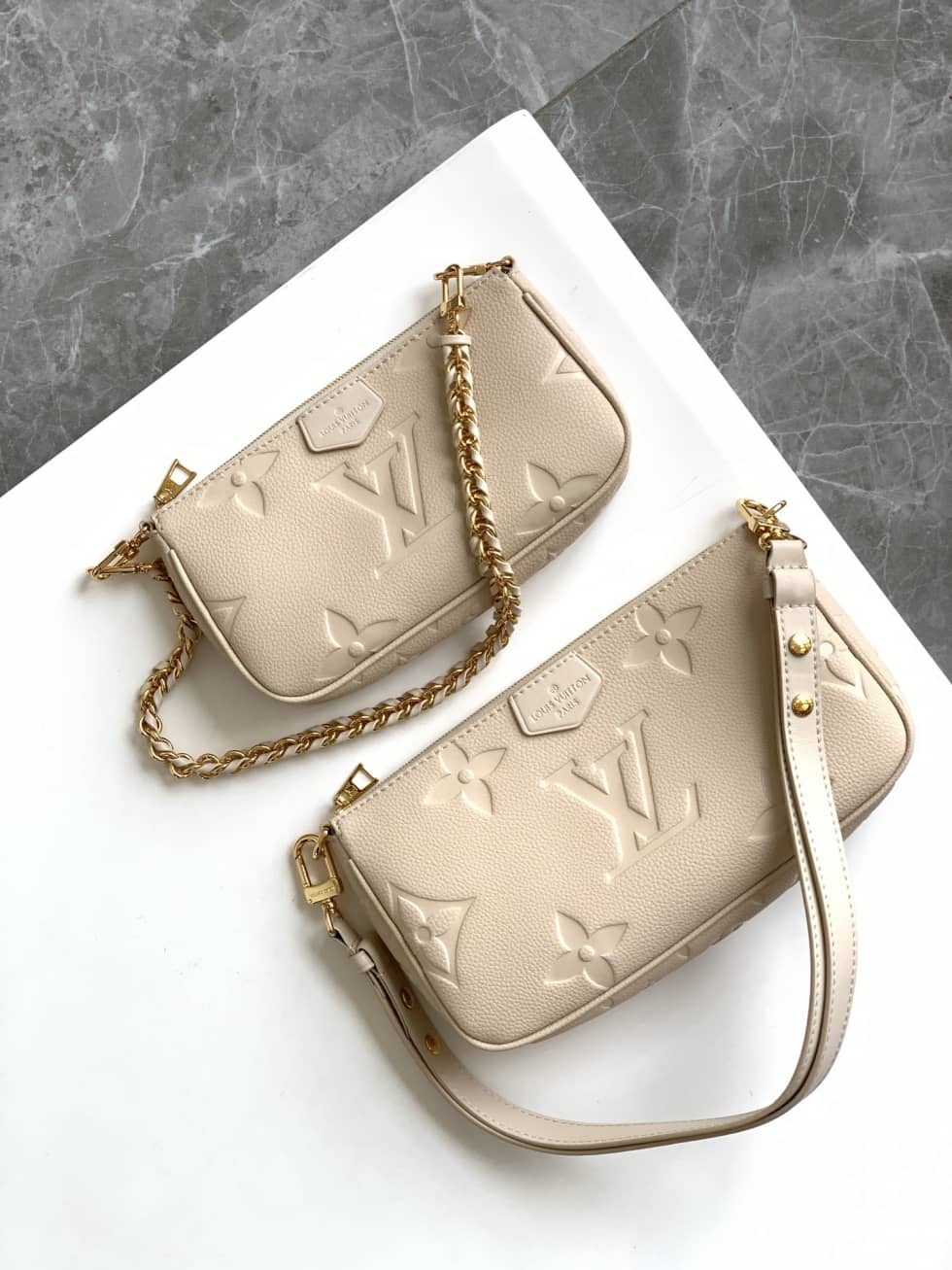 L0vis Vvtt0n Monogram Empreinte Multi Pochette Accessoires M80447 Replica