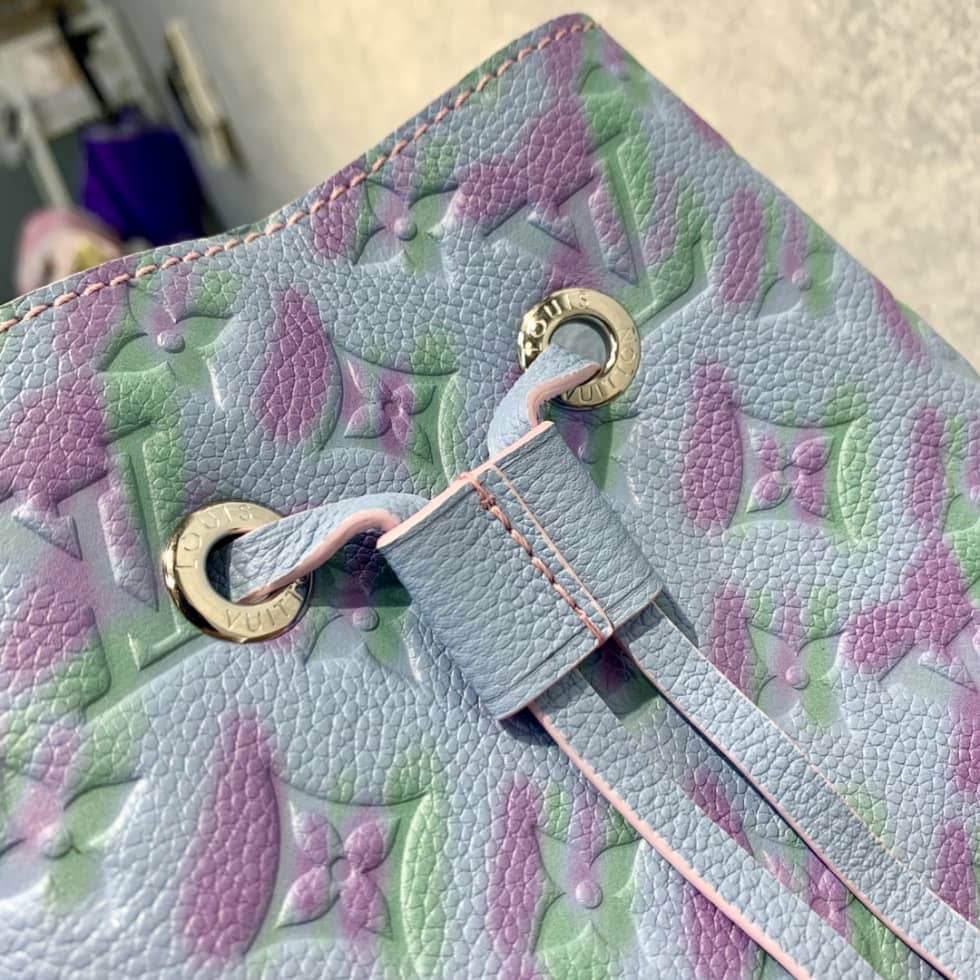 L0vis Vvtt0n Neonoe BB Blue M46174 Replica Bucket Bag