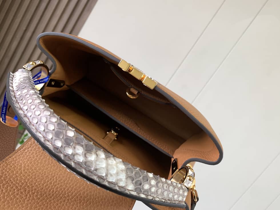 L0vis Vvtt0n Capucines BB N80741 Replica Shoulder Bag