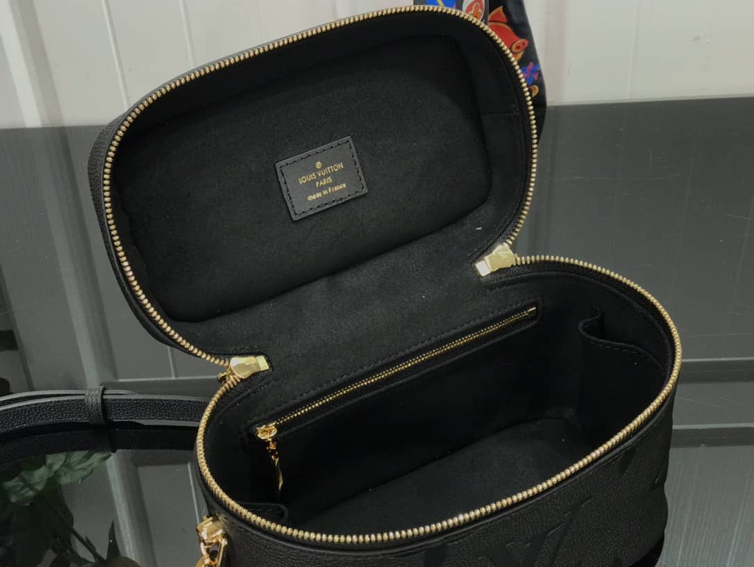 L0vis Vvtt0n Replica Bags PM Monogram Empreinte Leather Crossbody Bag Replica M45598