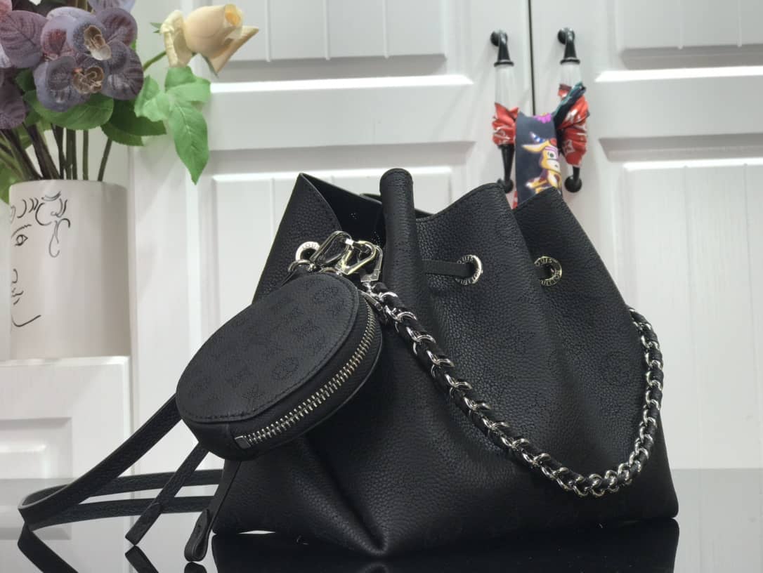L0vis Vvtt0n Bella Mahina Magnolia Leather Replica Bag M57068 Black