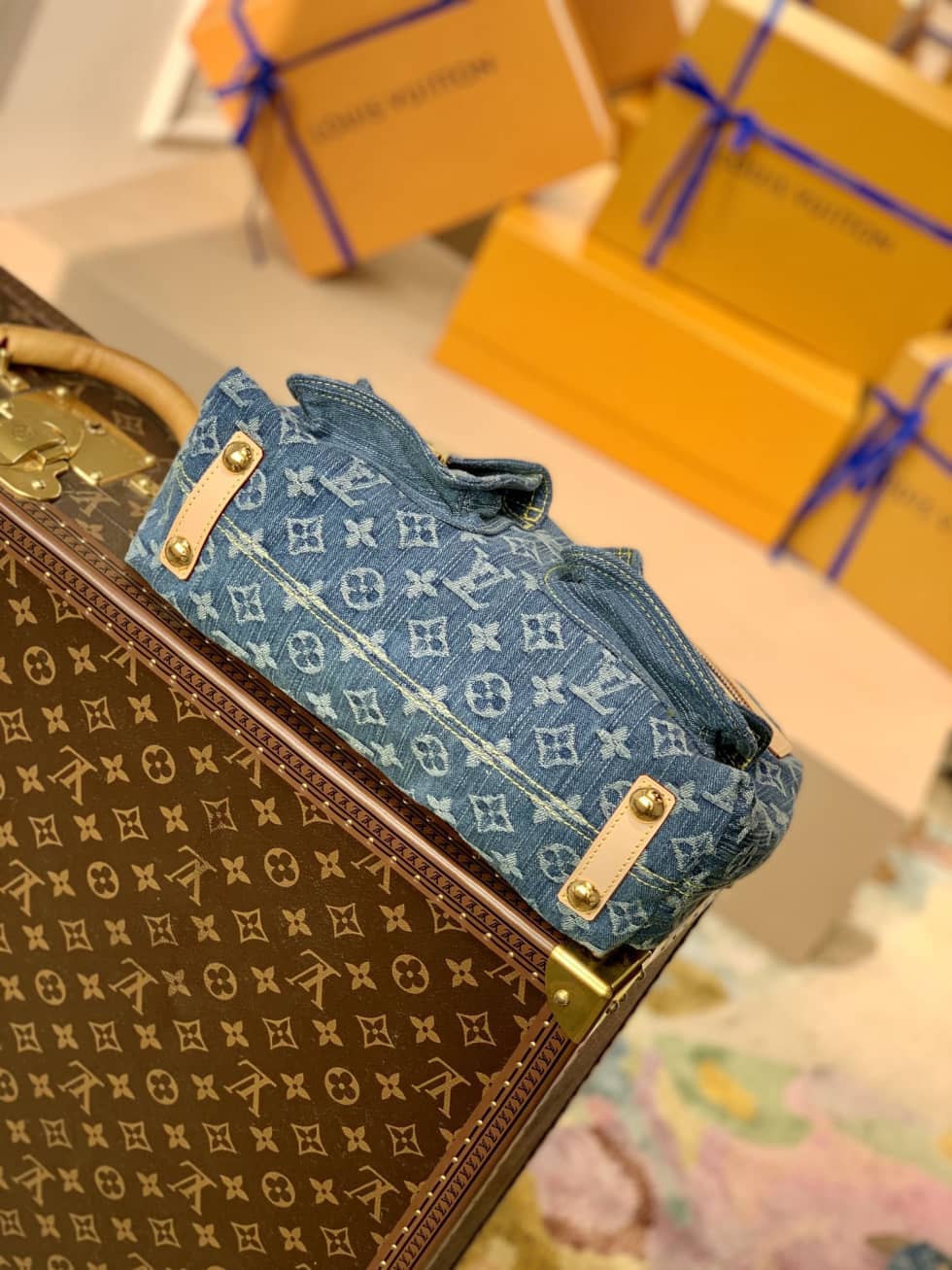 L0vis Vvtt0n Denim Vintage M44464 Replica Shoulder Bag