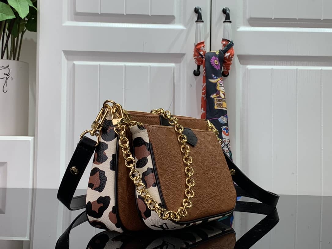 L0vis Vvtt0n Pochette Monogram Empreinte Cowhide Leather Replica Crossbody Bag M45777