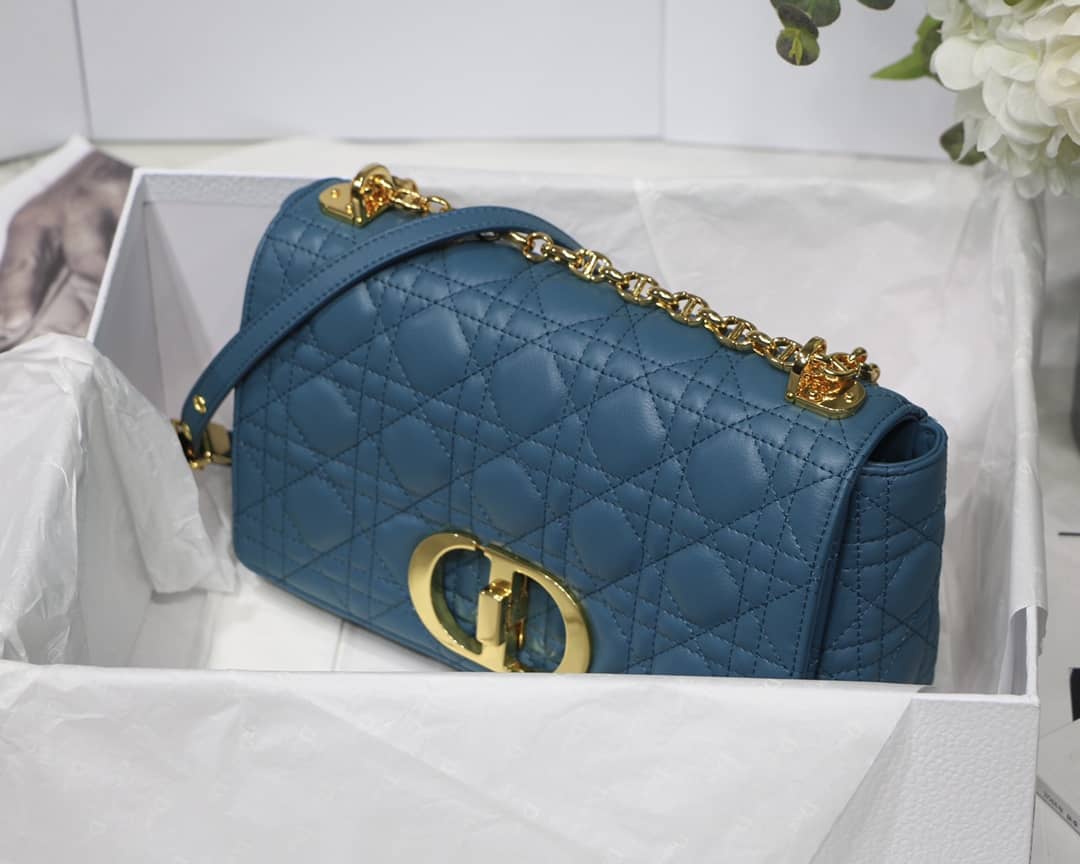 Chr1st1an D10r Caro Replica Bag