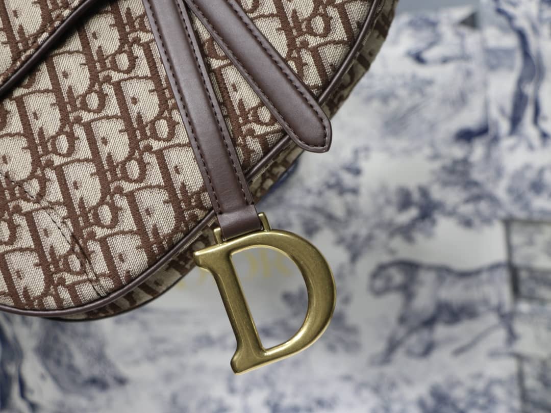 D10r Saddle Bag Dupe 25.5CM