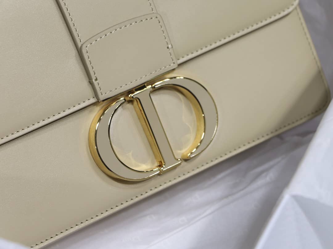 Chr1st1an D10r Montaigne Replica Bag