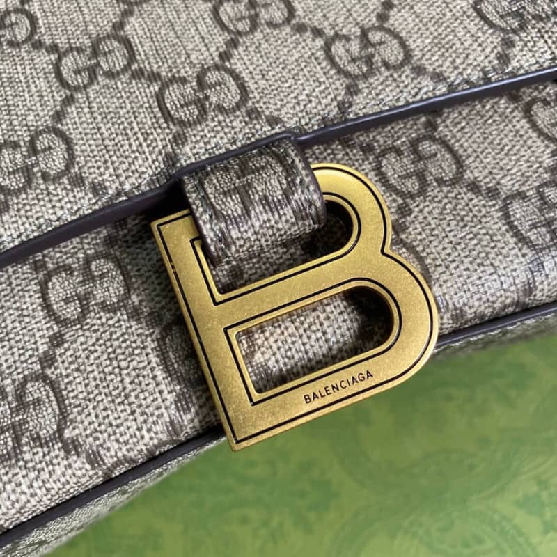 Gvc*1 Bag Dupes X Ba1en*iaga Replica 658575