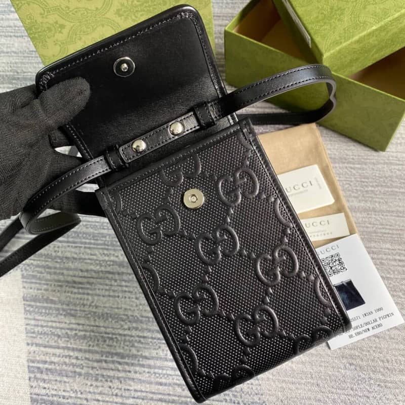 Gvc*1 GG Embossed Leather Mini Messenger Bag Replica White 625571