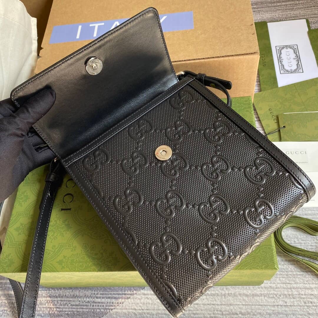 Gvc*1 GG Embossed Leather Shoulder Bag Black 627470