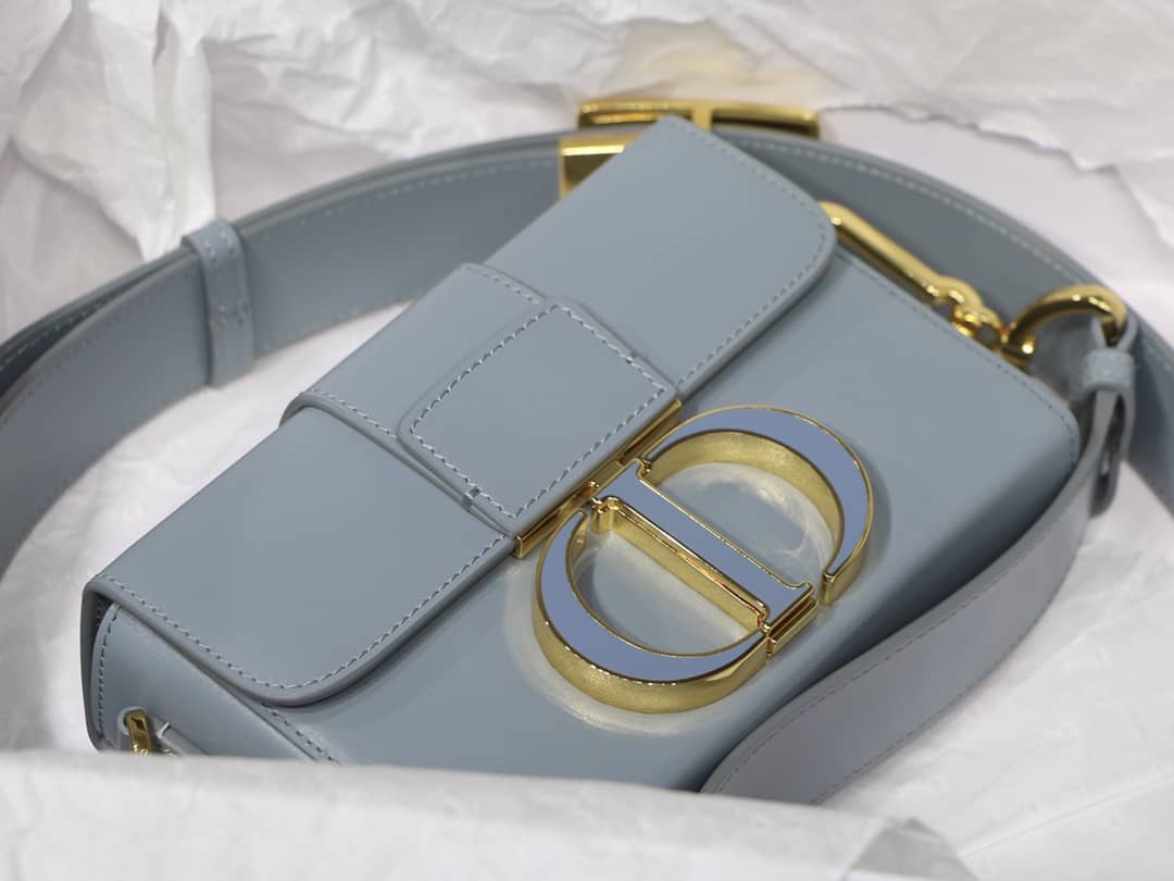 Chr1st1an D10r Montaigne Replica Bag