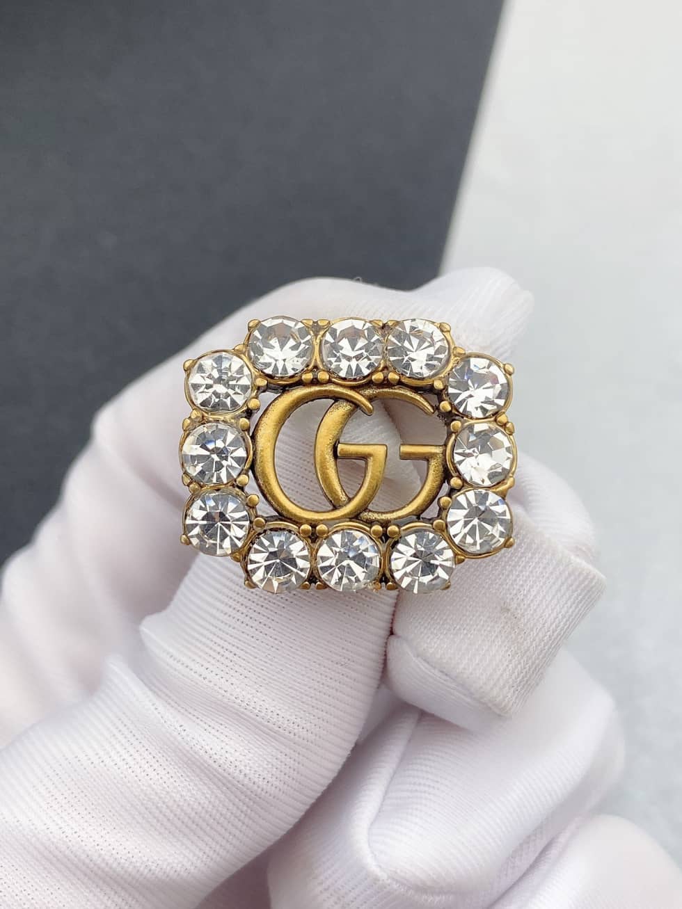 Gvc*1 Earring Copy