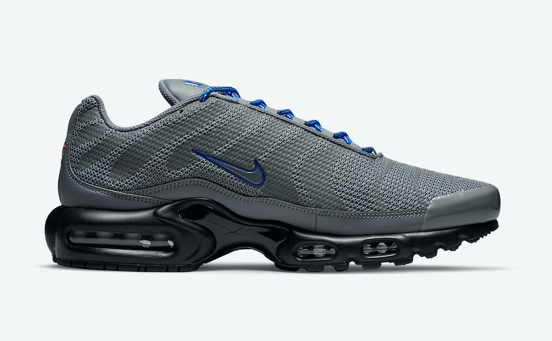 Air Max Plus  Grey Reflective  DN7997-002