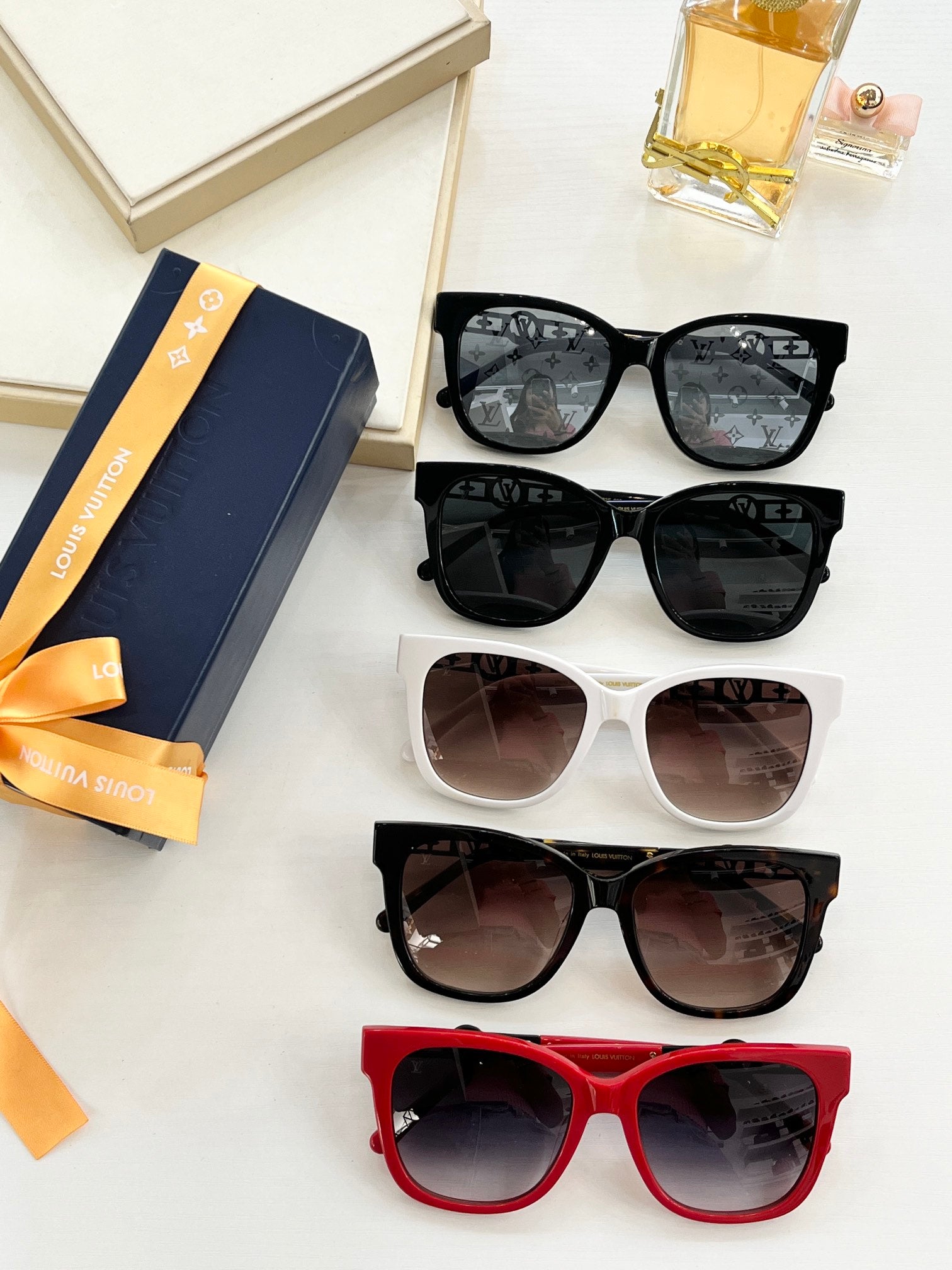 L0vis Vvtt0n Sunglasses