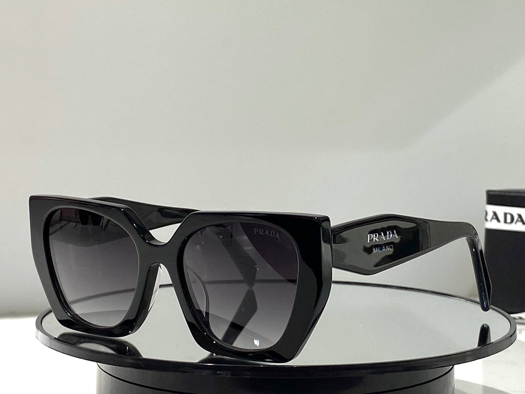 Pra*a Sunglasses