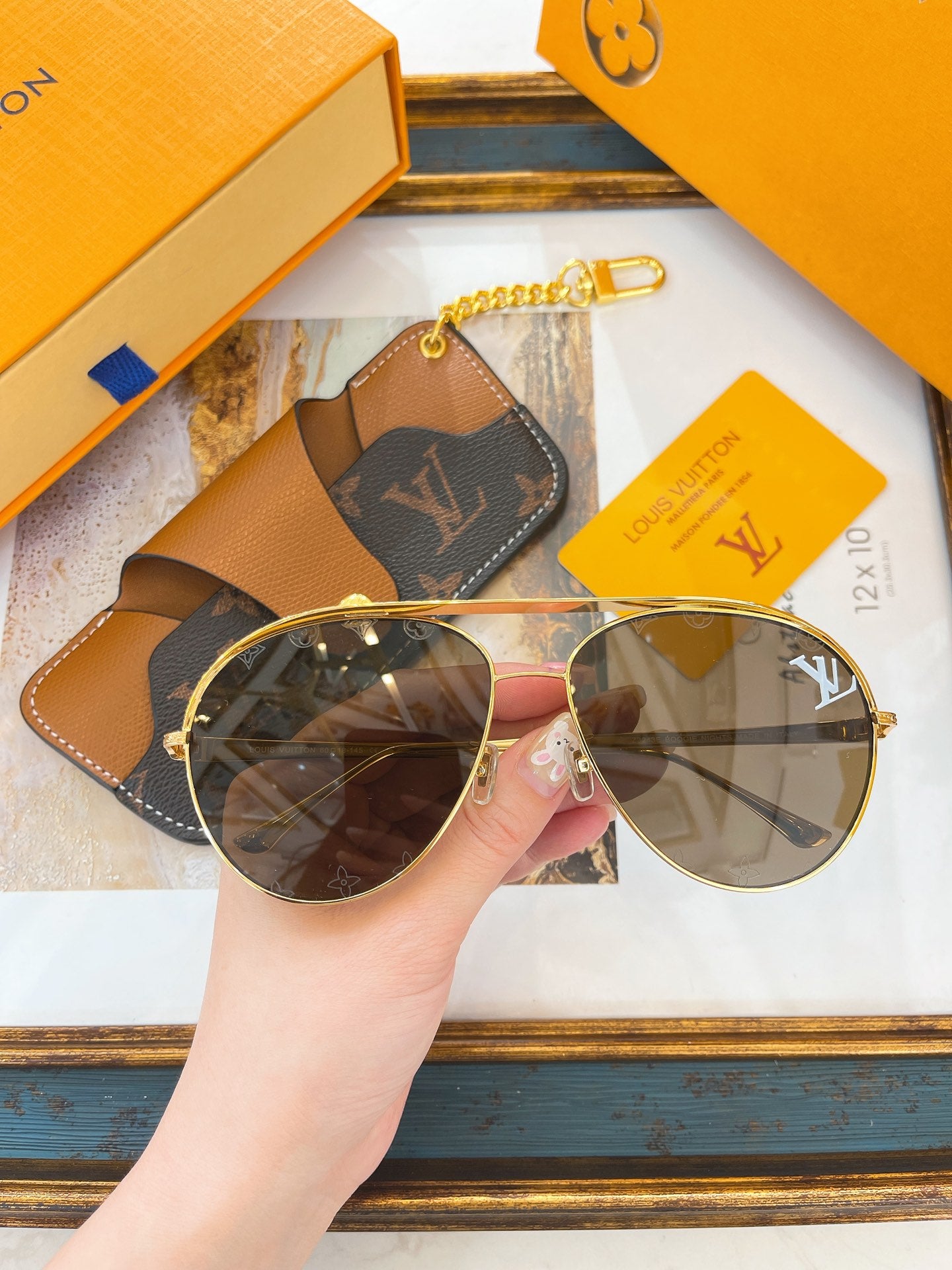 L0vis Vvtt0n Sunglasses