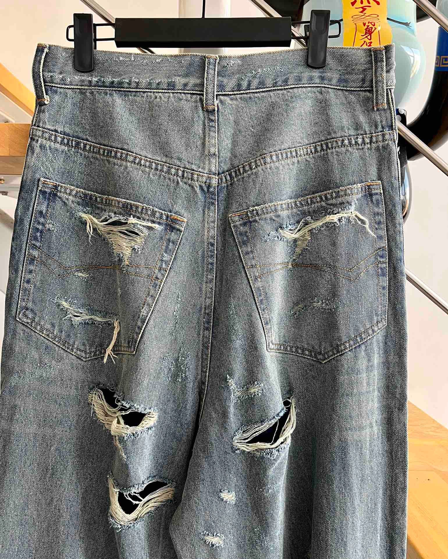 Ba1en*iaga Jeans