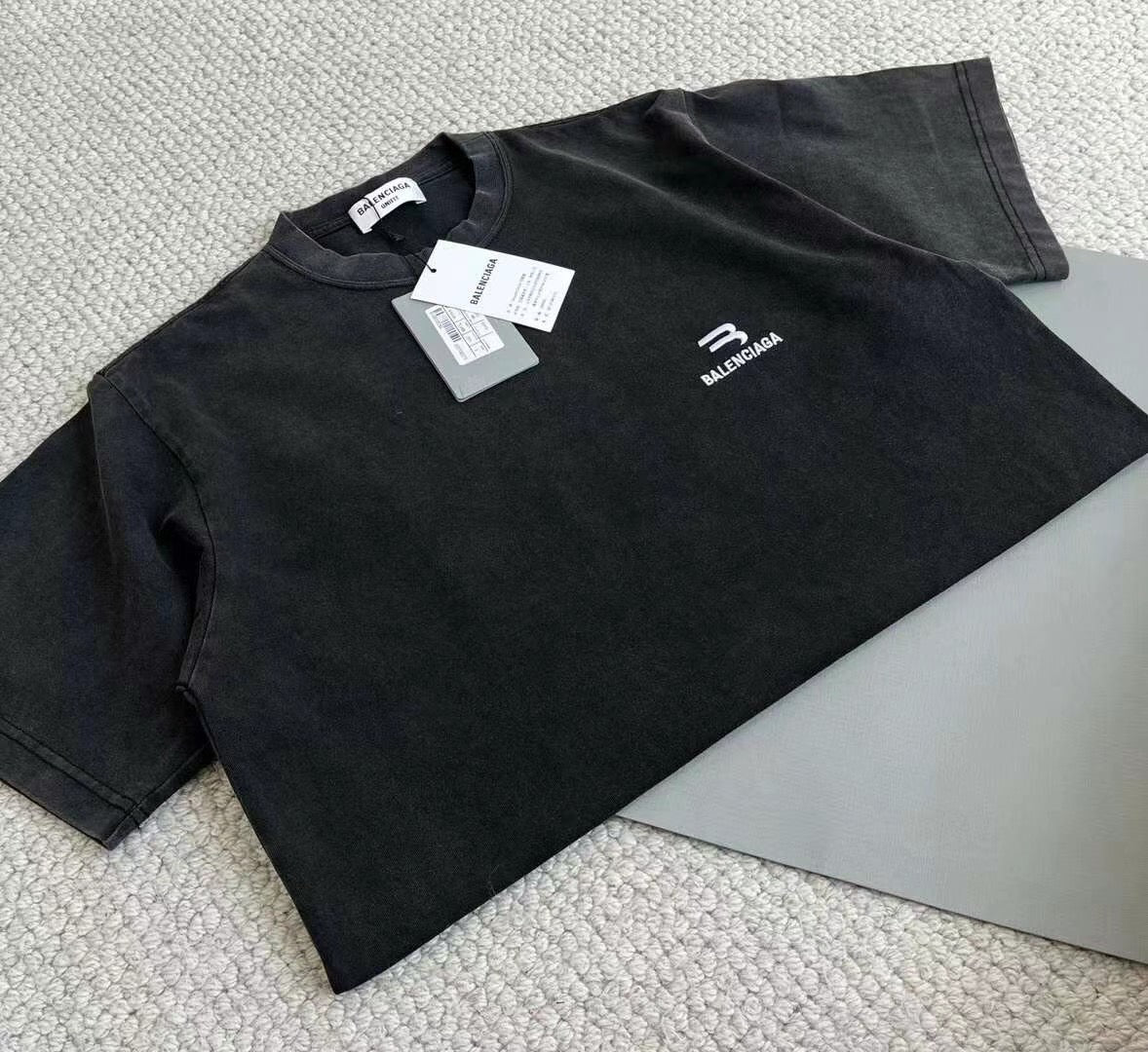 Ba1en*iaga T-shirt