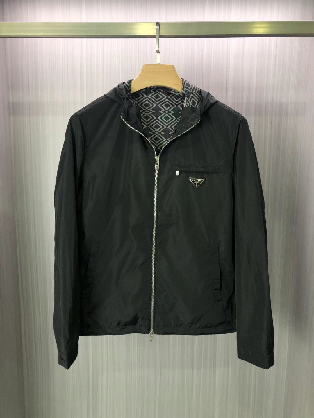 Pra*a Jacket