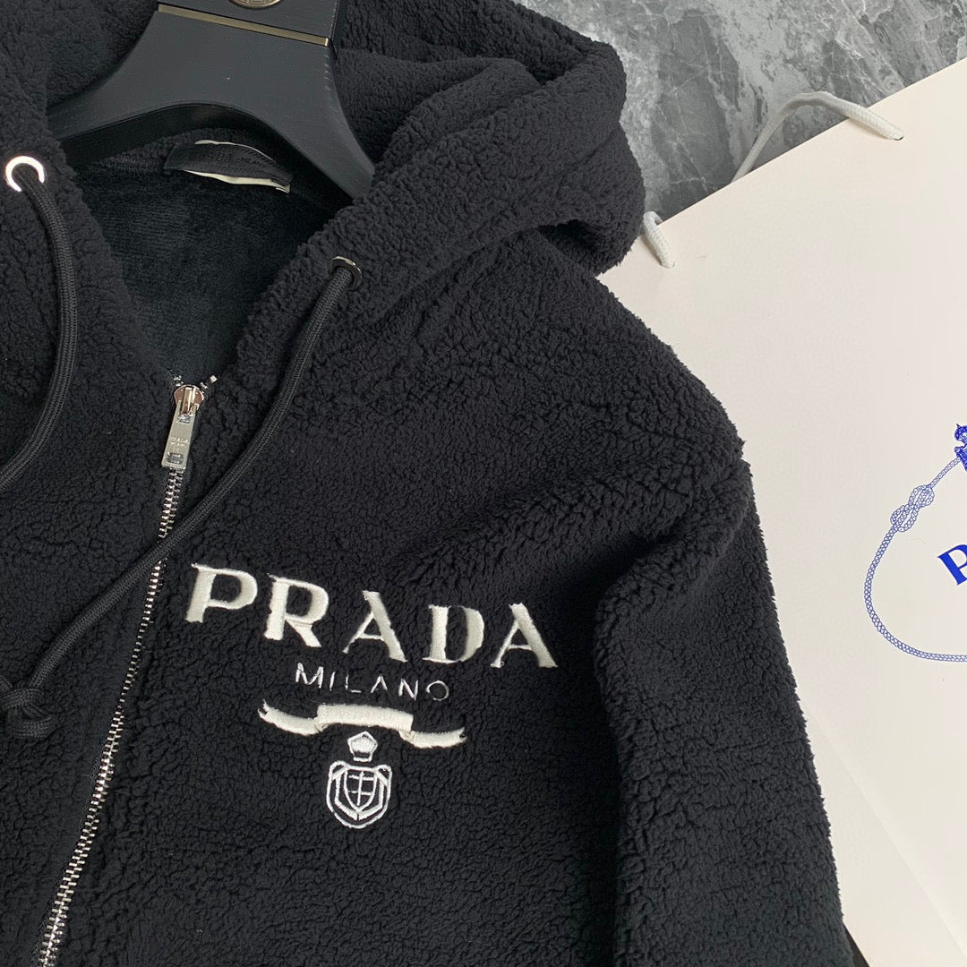 Pra*a Jacket