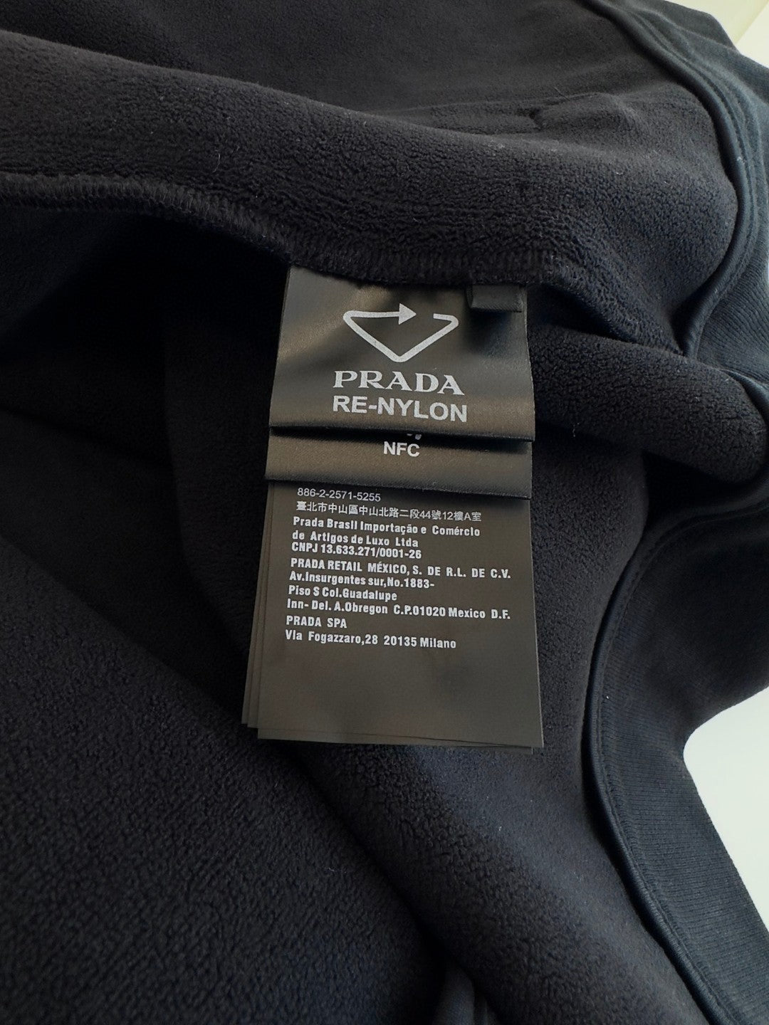 Pra*a Jacket