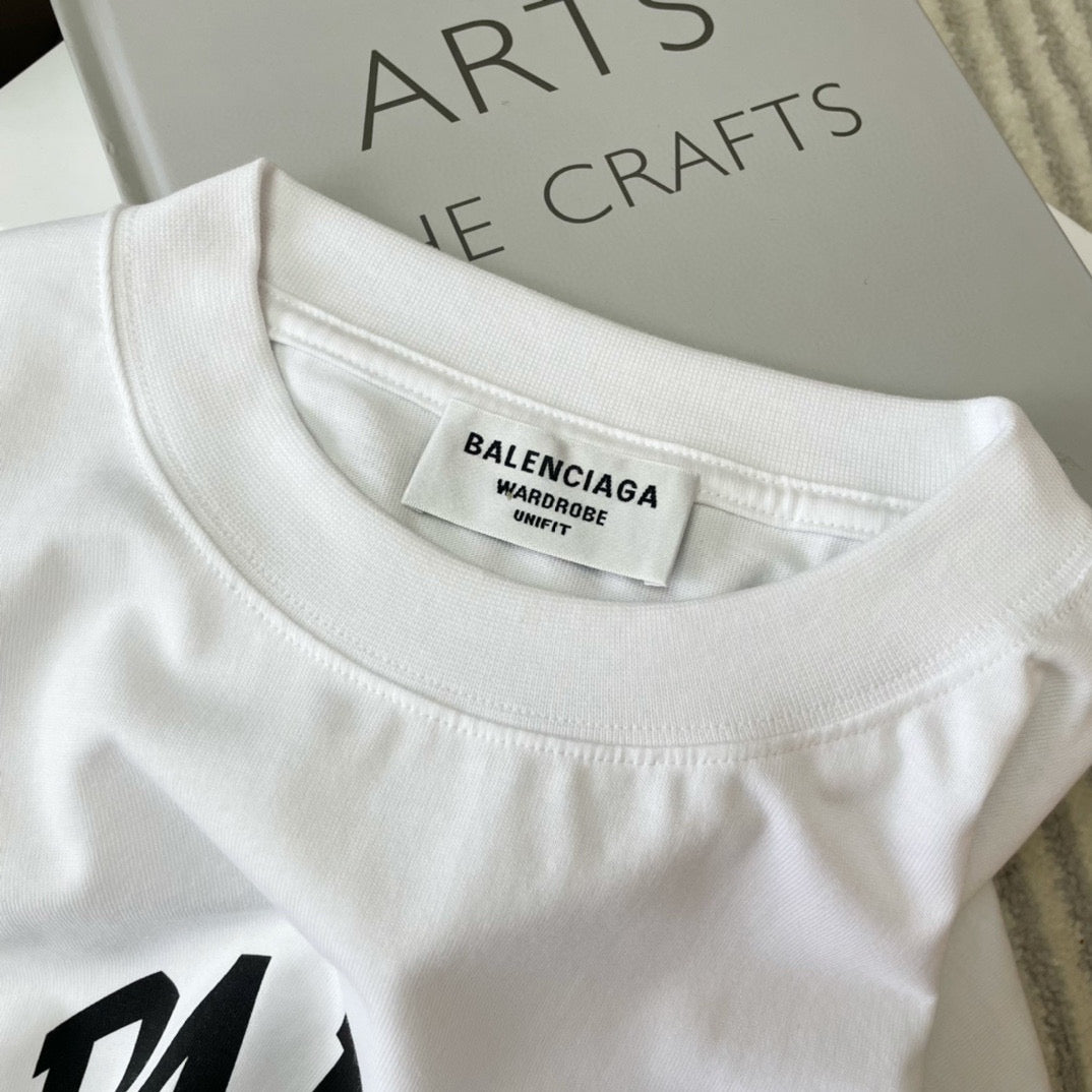 Ba1en*iaga T-shirt